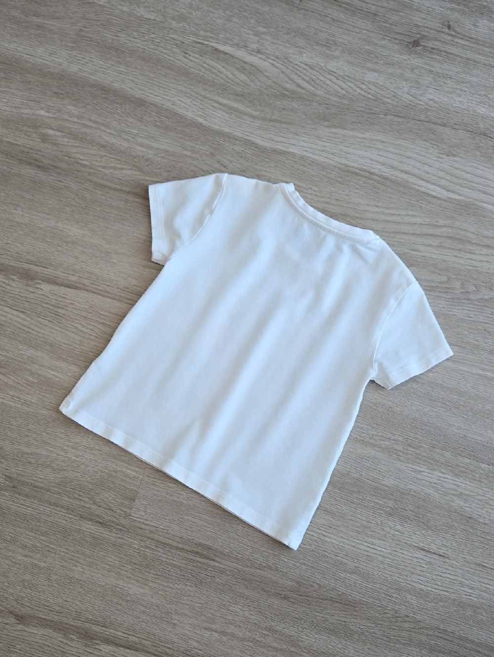 Versace White Kids T-Shirt with Multicolor Medusa Icons, Size 2-3y - Picture 2 of 6